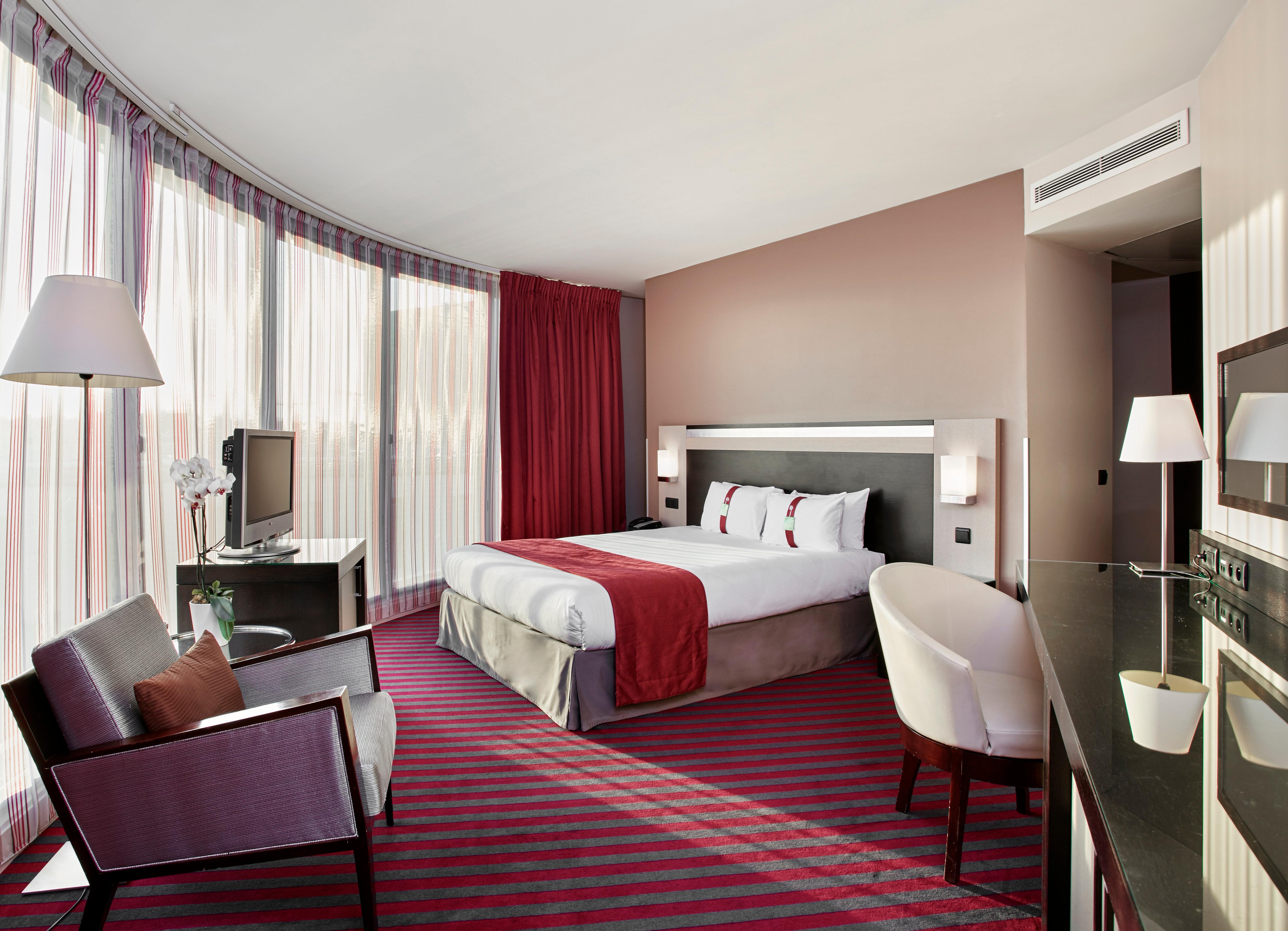 Voco Paris - Porte De Clichy By Ihg מראה חיצוני תמונה