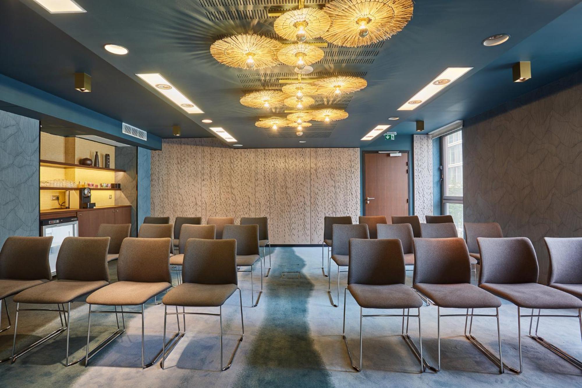 Voco Paris - Porte De Clichy By Ihg מראה חיצוני תמונה