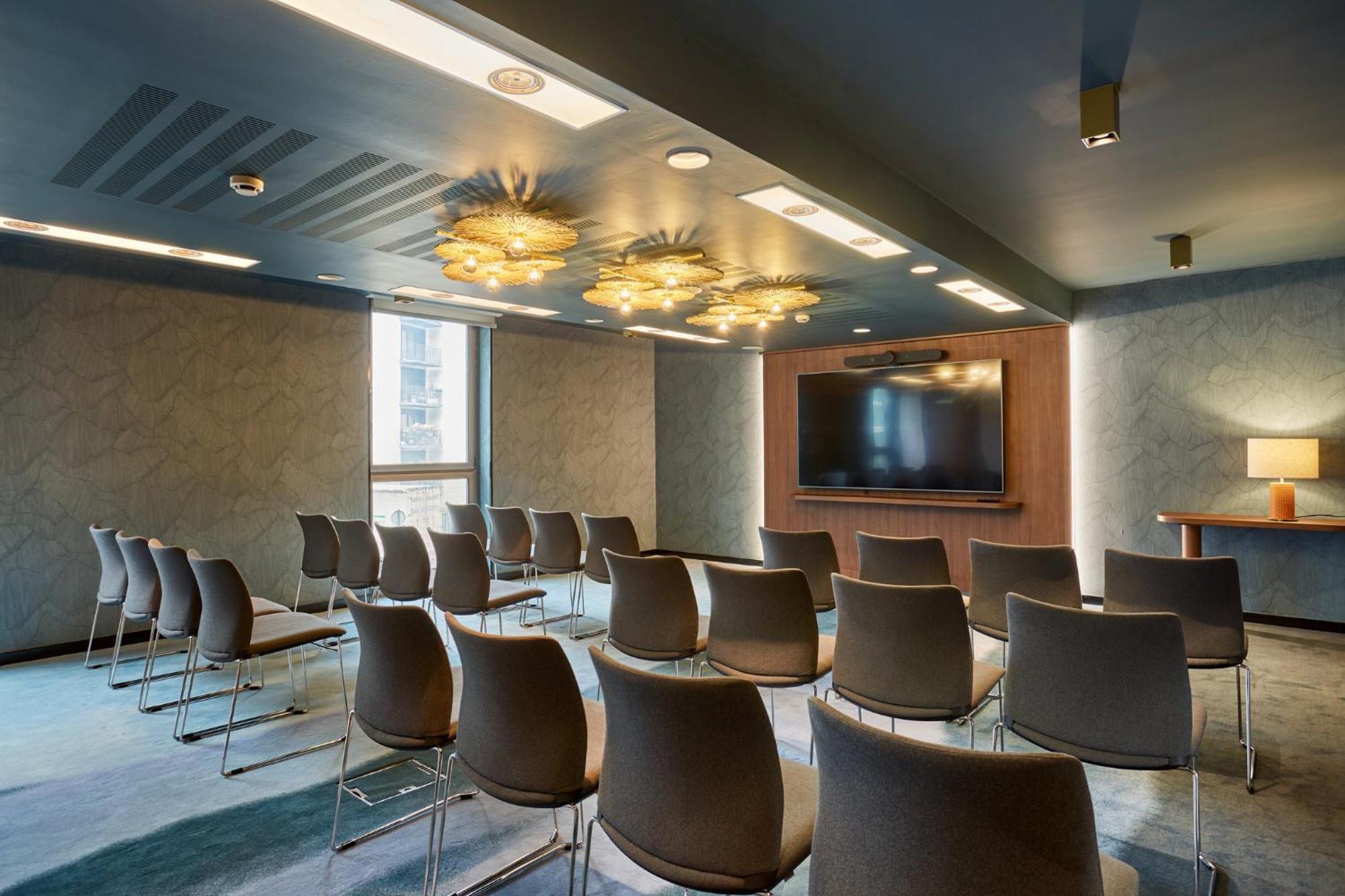 Voco Paris - Porte De Clichy By Ihg מראה חיצוני תמונה