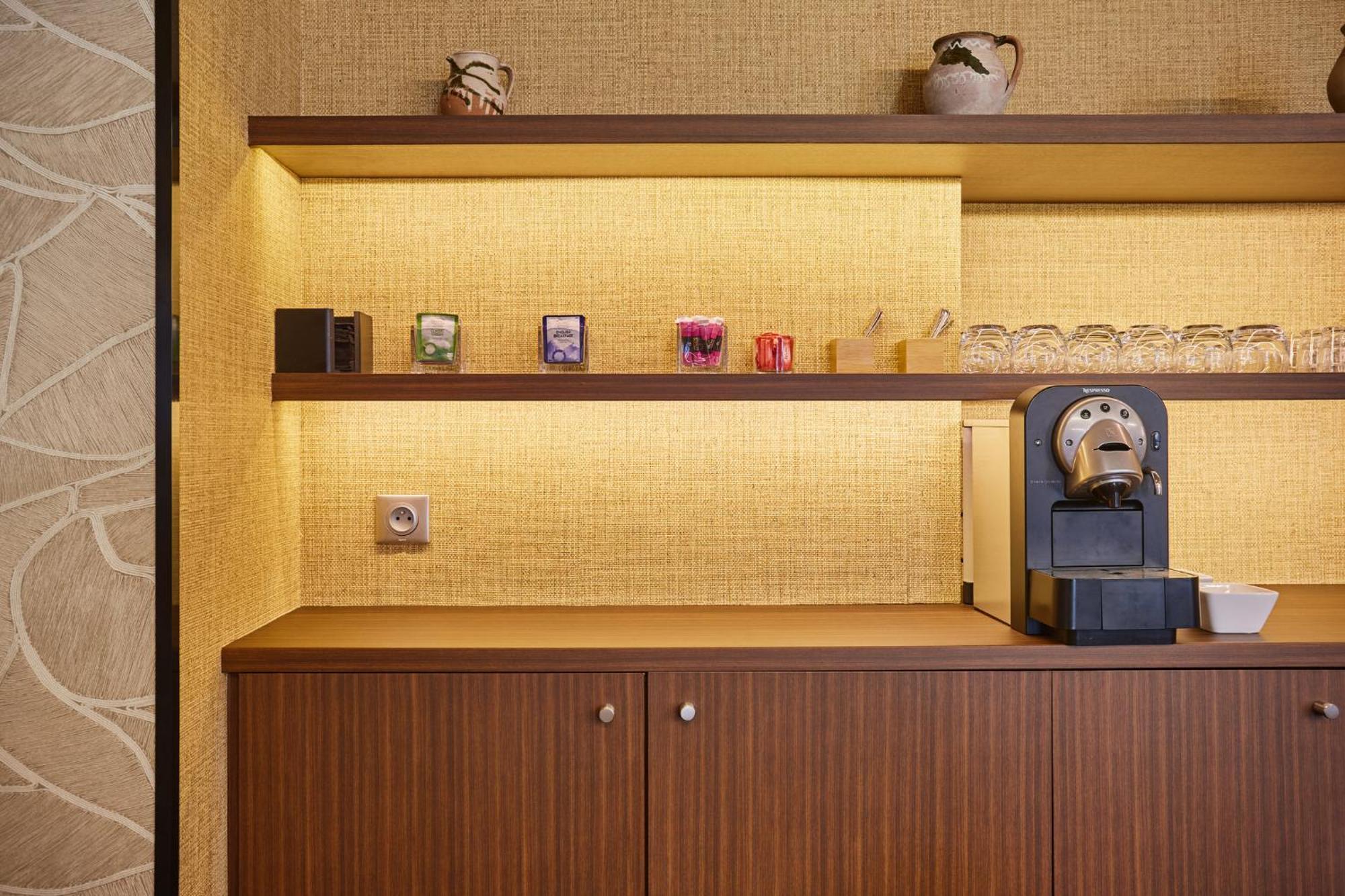 Voco Paris - Porte De Clichy By Ihg מראה חיצוני תמונה