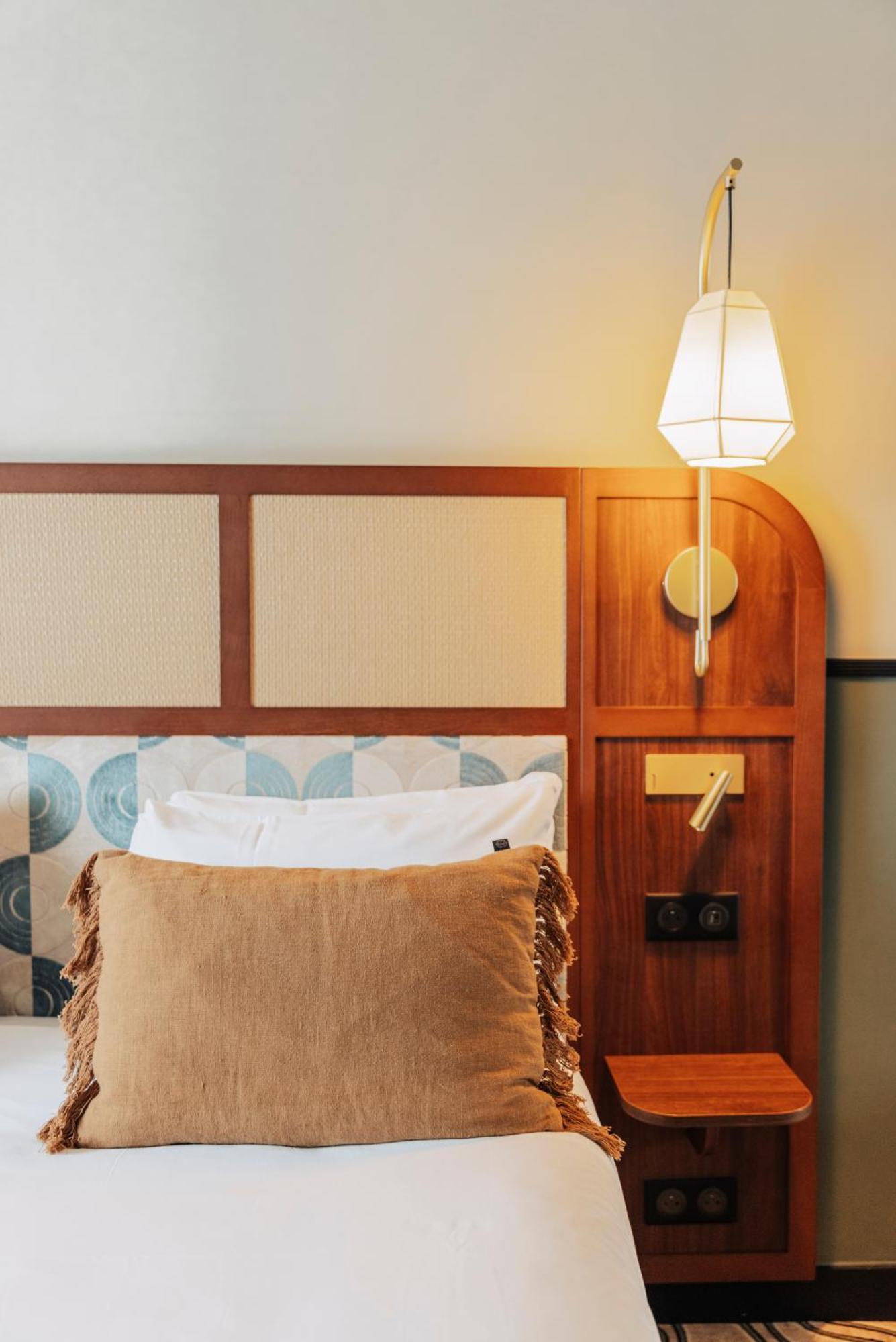 Voco Paris - Porte De Clichy By Ihg מראה חיצוני תמונה